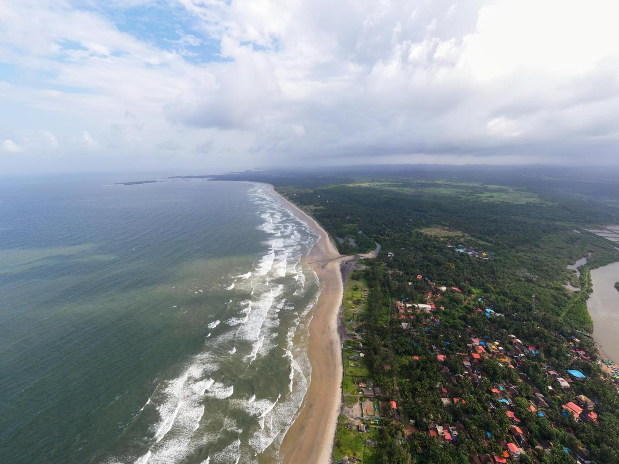 Kokan Heritage Resort Mālvan エクステリア 写真